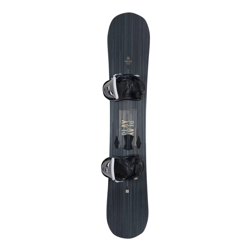 Nidecker Play Snowboard w/ Burton Freestyle Re:Flex BIndings and Dakine Stomp Pad
