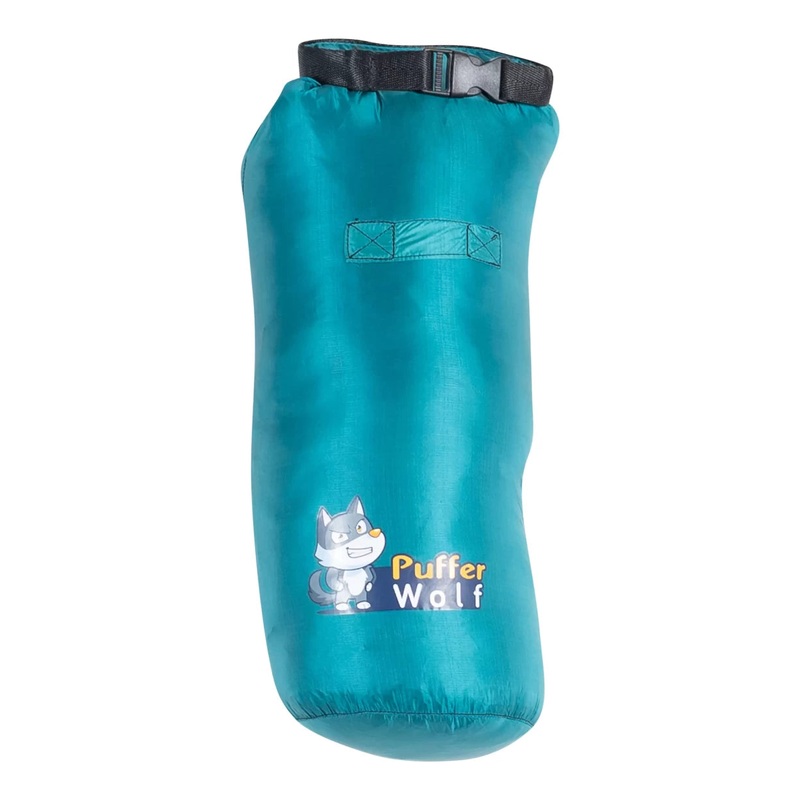 Puffer Wolf Insulated Outdoor Blanket