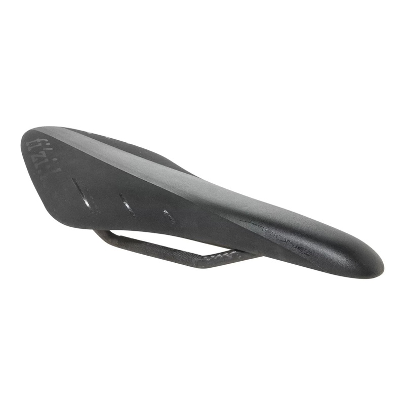 Fi'zi:k Arione R1 Saddle